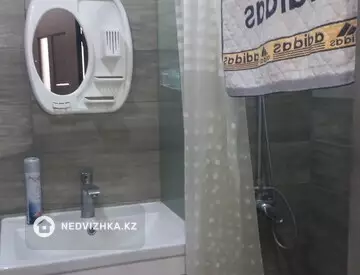 1-комнатная квартира, этаж 4 из 4, 27 м², на длительный срок