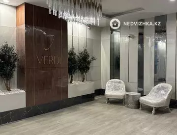 4-комнатная квартира, этаж 2 из 9, 138 м²