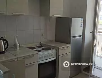 1-комнатная квартира, этаж 2 из 8, 34 м²