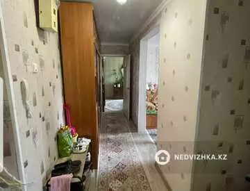 2-комнатная квартира, этаж 2 из 5, 50 м²