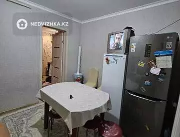 2-комнатная квартира, этаж 2 из 5, 50 м²