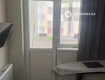 1-комнатная квартира, этаж 5 из 19, 52 м²