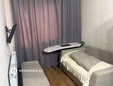 1-комнатная квартира, этаж 5 из 19, 52 м²