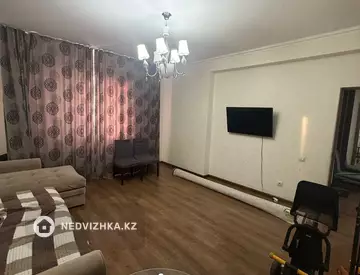 1-комнатная квартира, этаж 5 из 19, 52 м²