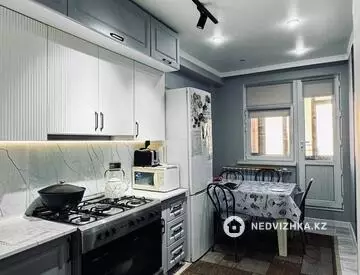 2-комнатная квартира, этаж 2 из 5, 56 м²