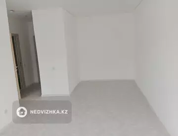 1-комнатная квартира, этаж 6 из 9, 39 м²