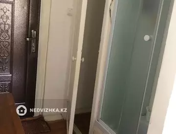 1-комнатная квартира, этаж 4 из 4, 14 м²