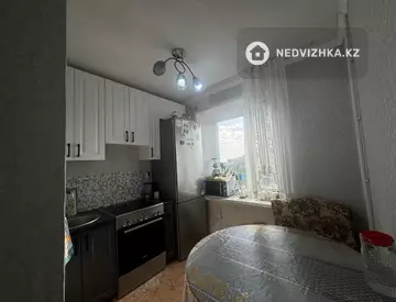 3-комнатная квартира, этаж 5 из 9, 53 м²