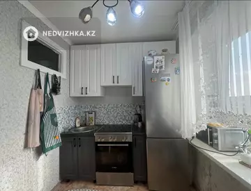 3-комнатная квартира, этаж 5 из 9, 53 м²