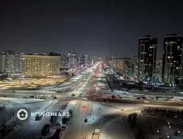 2-комнатная квартира, этаж 8 из 12, 66 м²