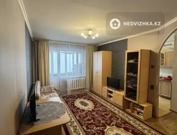 1-комнатная квартира, этаж 4 из 5, 37 м²