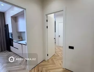 5-комнатная квартира, этаж 4 из 9, 120 м²