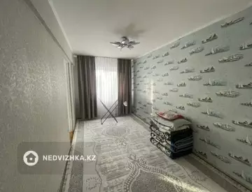 2-комнатная квартира, этаж 4 из 5, 45 м²