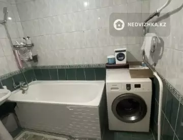 2-комнатная квартира, этаж 4 из 5, 45 м²