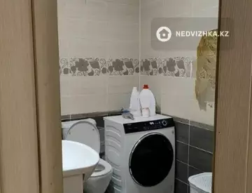 3-комнатная квартира, этаж 9 из 9, 97 м²