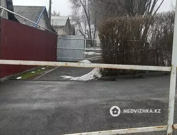 1-комнатная часть дома, 1 соток, 4 м², на длительный срок