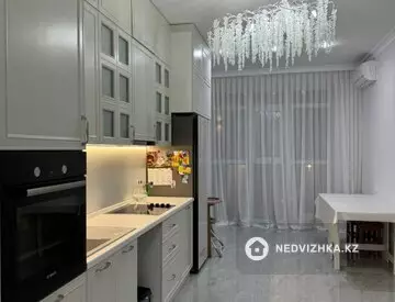 3-комнатная квартира, этаж 3 из 9, 105 м²