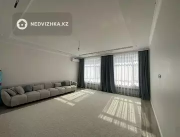 3-комнатная квартира, этаж 3 из 9, 105 м²