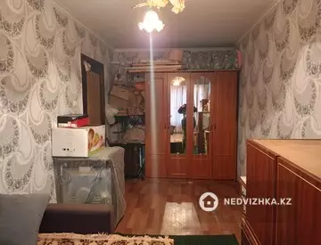 2-комнатная квартира, этаж 4 из 5, 45 м²