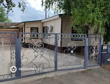 4-комнатный дом, 25 соток, 84 м²