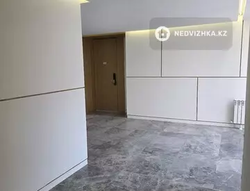 3-комнатная квартира, этаж 2 из 4, 87 м²