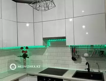 3-комнатная квартира, этаж 8 из 16, 75 м²