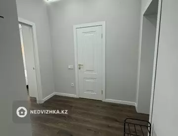 1-комнатная квартира, этаж 12 из 12, 45 м²