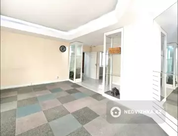 4-комнатный дом, 10 соток, 91 м², на длительный срок