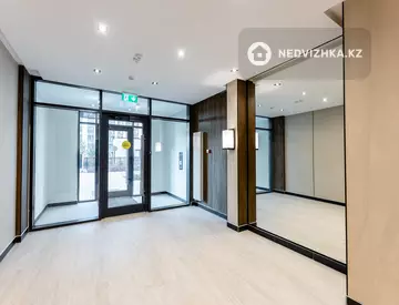4-комнатная квартира, этаж 3 из 9, 114 м²