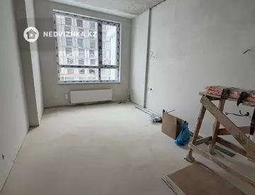 4-комнатная квартира, этаж 3 из 9, 114 м²