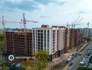 1-комнатная квартира, этаж 3 из 10, 43 м²