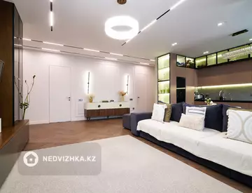 4-комнатная квартира, этаж 9 из 9, 116 м²