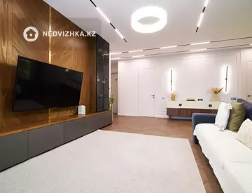 4-комнатная квартира, этаж 9 из 9, 116 м²