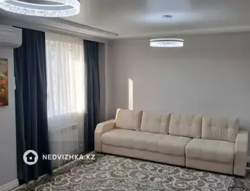 3-комнатная квартира, этаж 5 из 9, 94 м²