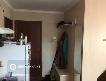 1-комнатная квартира, этаж 3 из 5, 30 м²