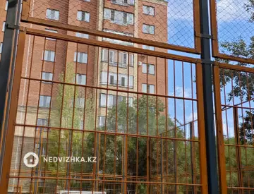 3-комнатная квартира, этаж 2 из 9, 88 м²