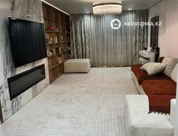 4-комнатная квартира, этаж 11 из 12, 130 м²
