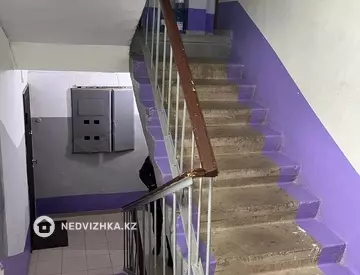 3-комнатная квартира, этаж 4 из 5, 60 м²