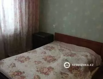 2-комнатная квартира, этаж 4 из 5, 50 м², На длительный срок