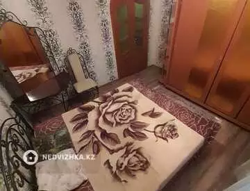 2-комнатная квартира, этаж 2 из 3, 50 м², на длительный срок