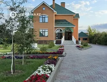 4-комнатный дом, 18 соток, 200 м²