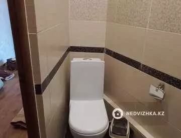 3-комнатная квартира, этаж 10 из 16, 100 м²