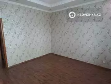 3-комнатная квартира, этаж 10 из 16, 100 м²