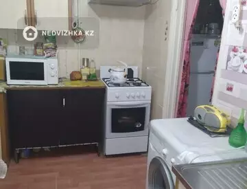 3-комнатная квартира, этаж 2 из 2, 55 м²