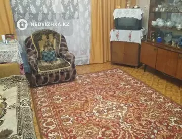 3-комнатная квартира, этаж 2 из 2, 55 м²