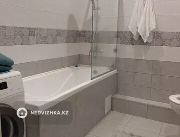 1-комнатная квартира, этаж 8 из 8, 46 м², По часам