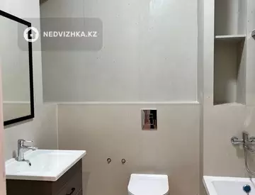 1-комнатная квартира, этаж 2 из 12, 44 м²