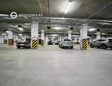 1-комнатная квартира, этаж 2 из 12, 44 м²