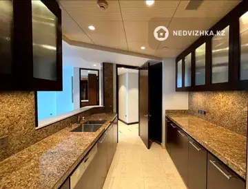 2-комнатная квартира, этаж 47 из 163, 105 м²