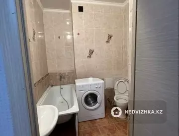 1-комнатная квартира, этаж 5 из 12, 38 м²